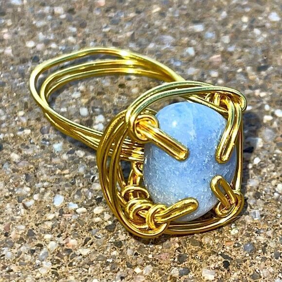 BLUE AVENTURINE QUARTZ ADJUSTABLE WIREWRAPPED CHUNKY GEMSTONE RING - Picture 1 of 4